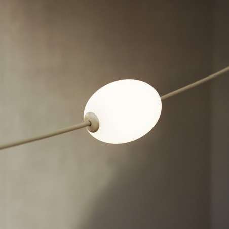 Guirlande d'extérieur avec douze lumières longueur totale 14 mètres