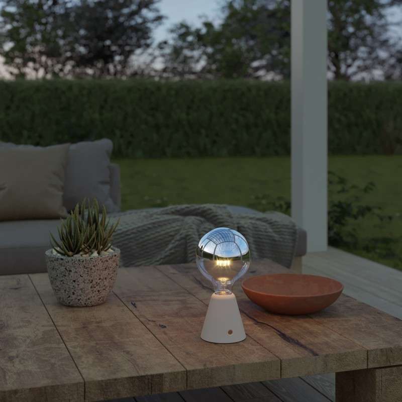 Base de lampe conique rechargeable sans fil pour ampoule