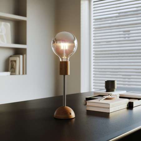 Base de lampe rechargeable sans fil et pour ampoule