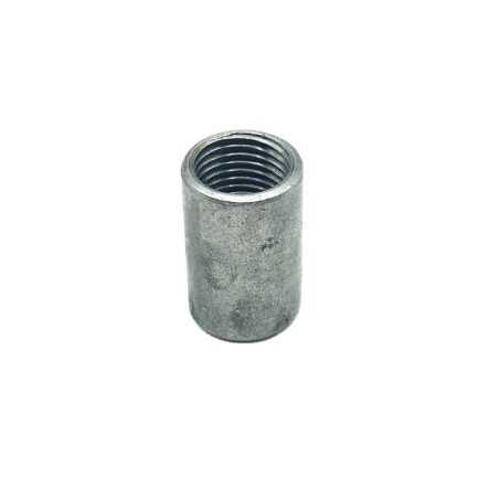 Manchon d'extension en fer de 20 mm de hauteur avec double entrée.
