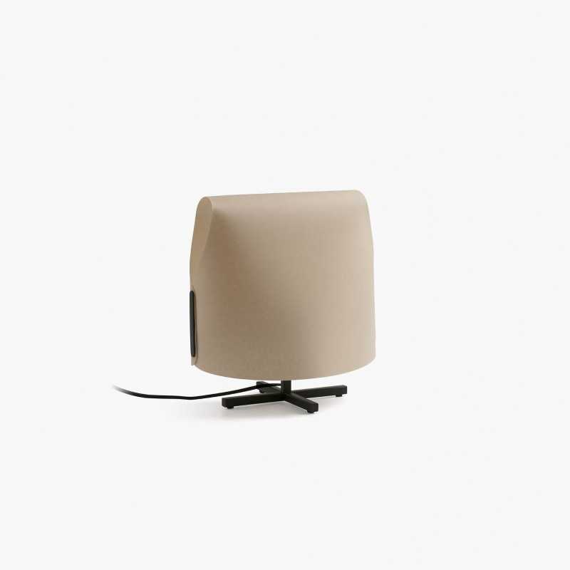 Lampe de table en acier E27 noir HAUSSY