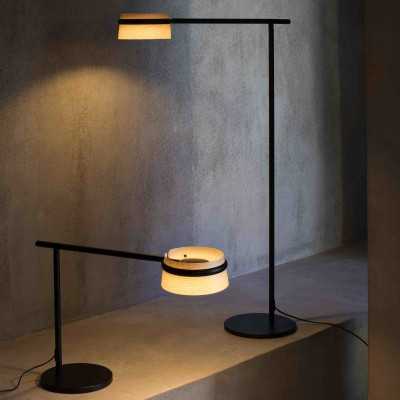 Lampe de table en acier LED intégré noir mat DIVION